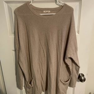 Piper and Scoot shirt Size-M/L